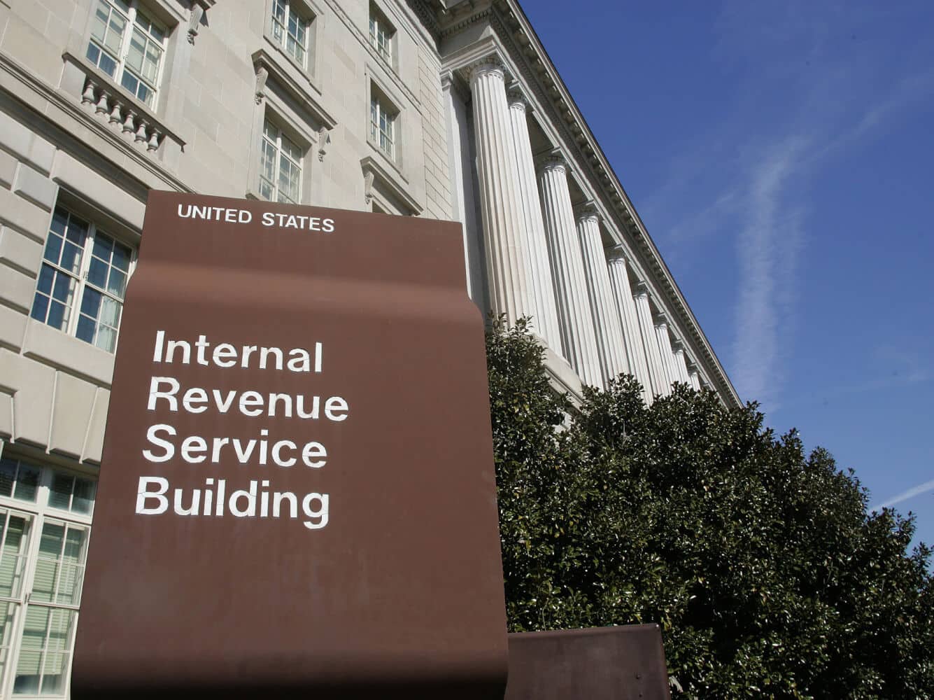 Image of outside of IRS building