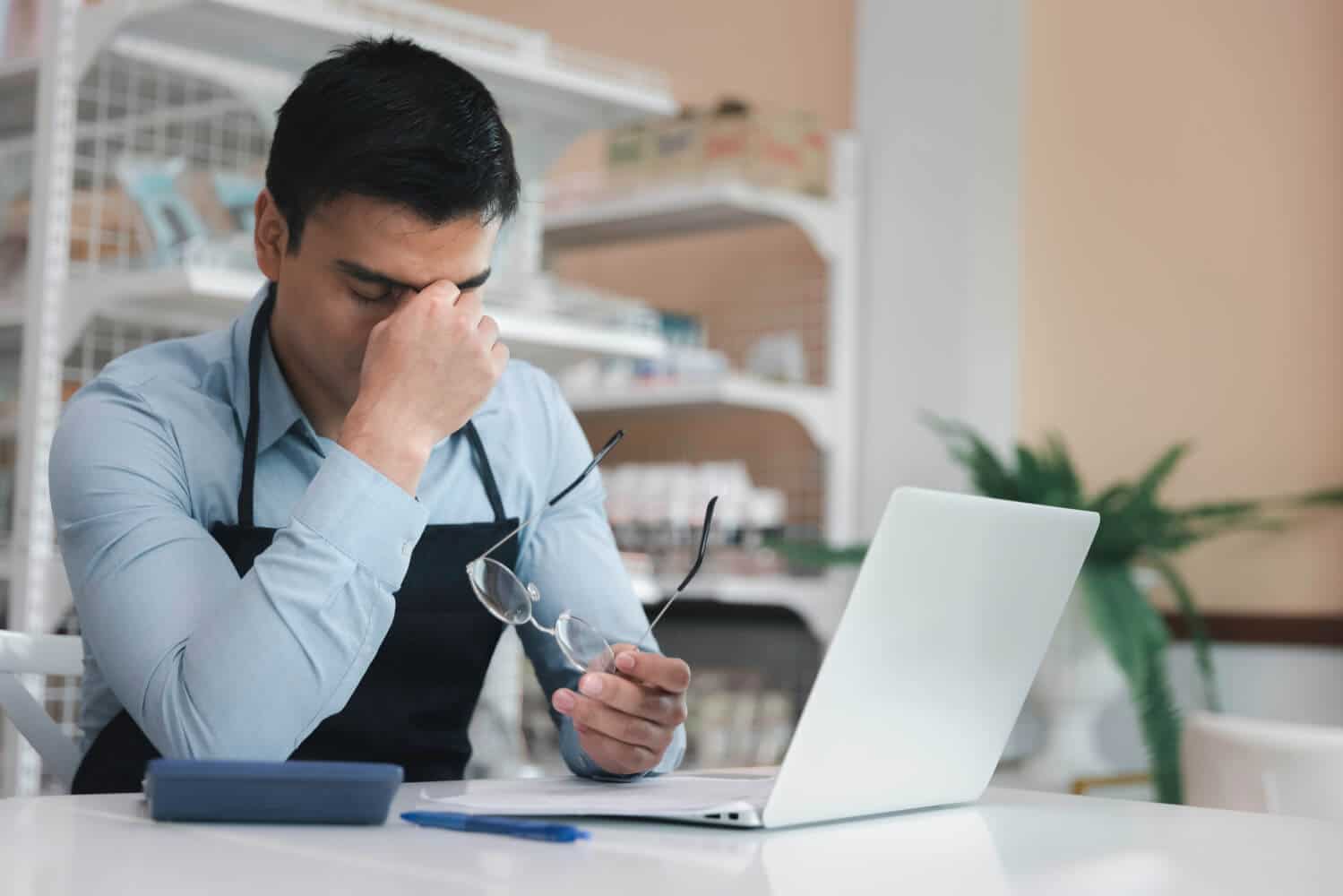 Small business owner makes accounting mistakes